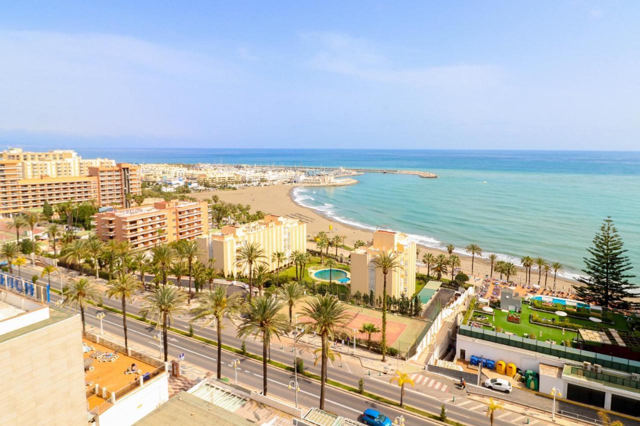 شقة Penthouse With Panoramic Views - Puerto Marina بينالماذينا المظهر الخارجي الصورة