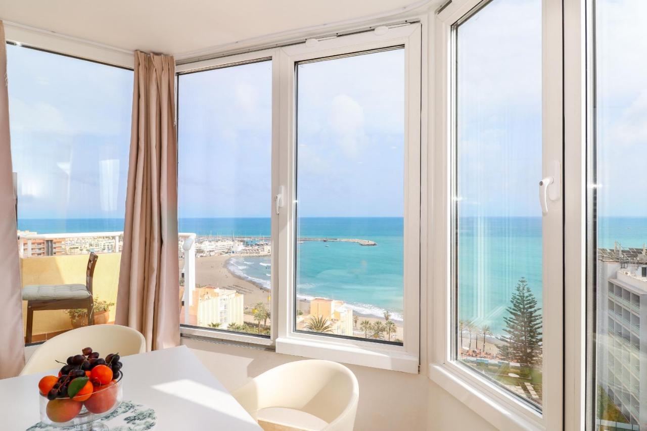 شقة Penthouse With Panoramic Views - Puerto Marina بينالماذينا المظهر الخارجي الصورة